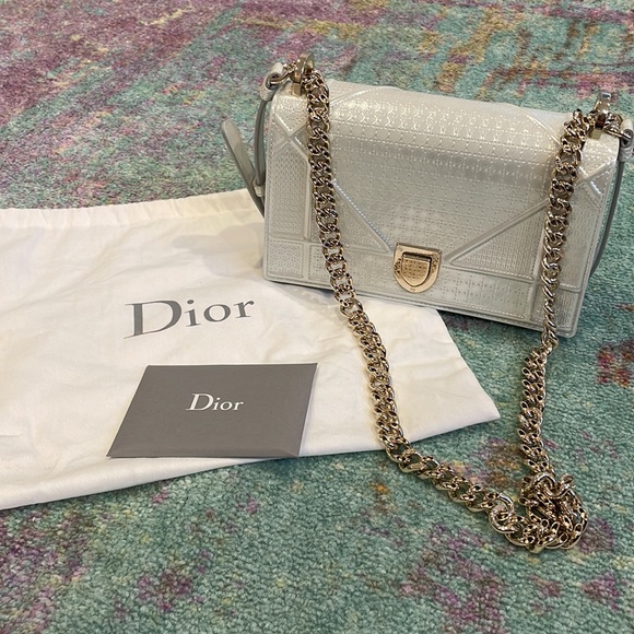 Dior Diorama size Small in White Metallic Micro Cannage with Gold Hardware - Picture 8 of 8